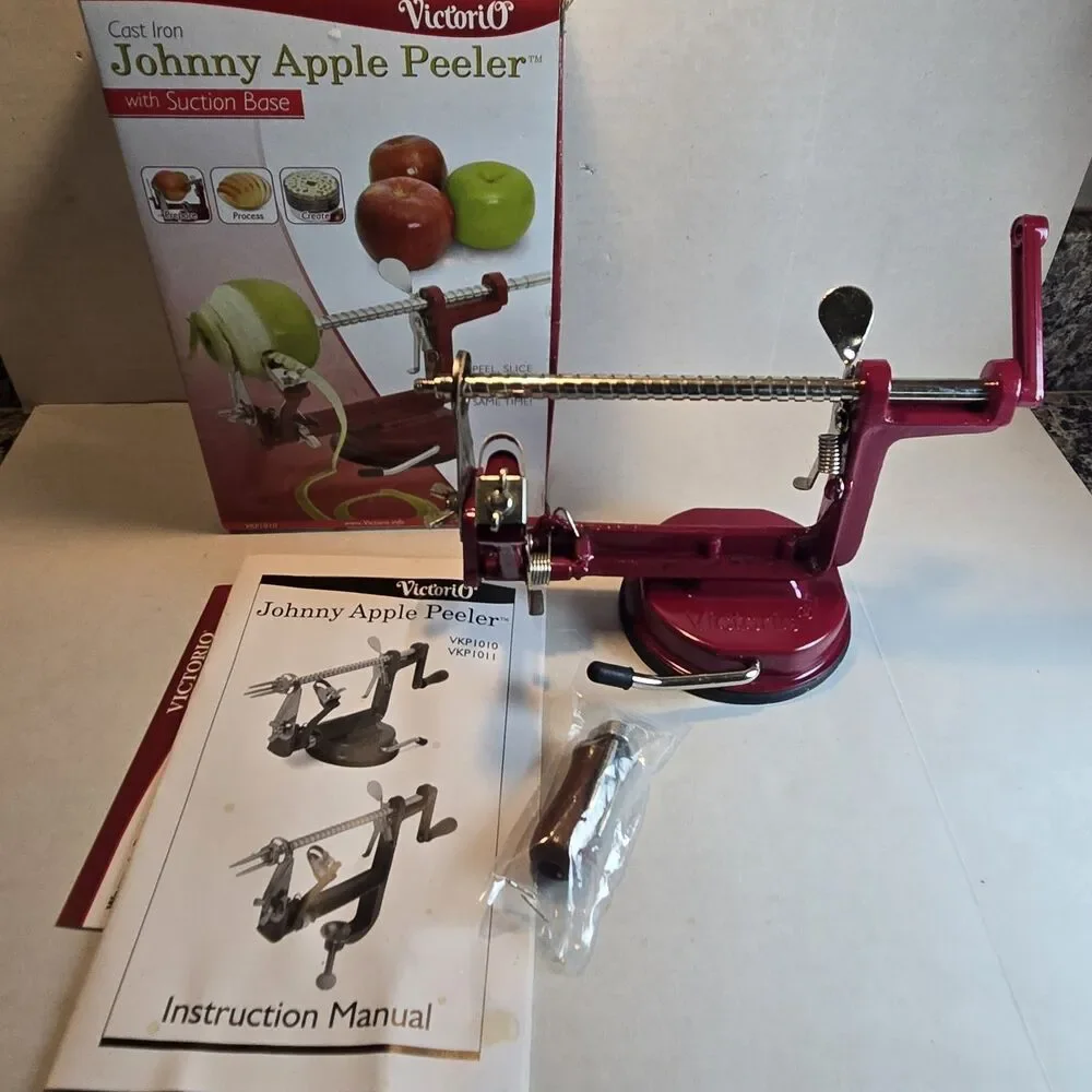 Apple Peeler by VICTORIO Peeler/Slicer -StrongSuction Base Red In Original Box